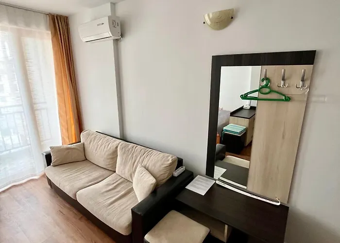 Summer Breeze 515 Classy Apartment