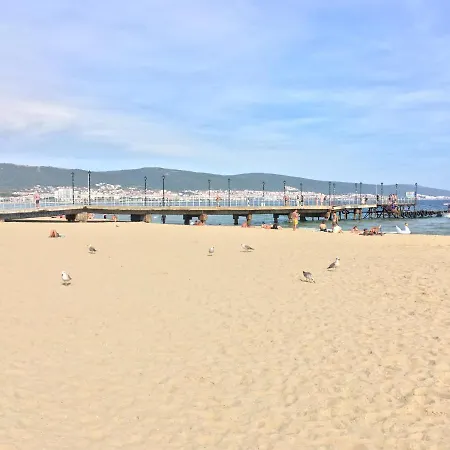 Summer Breeze 515 No Romania Apartamento *